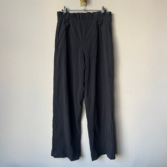 Athleta Trekkie Black High Rise Parachute Pant Size 6 - Picture 2 of 9